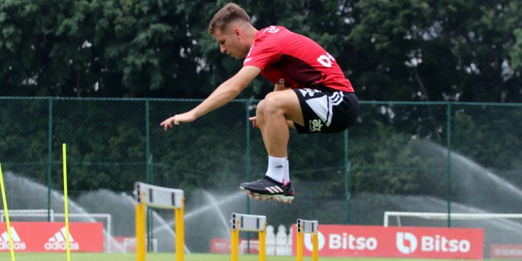 São Paulo F.C. – Elenco se reapresenta e abre os ajustes para duelo em Ribeirão Preto São Paulo F.C. – Elenco se reapresenta e abre os ajustes para duelo em Ribeirão Preto