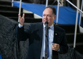 Deputado Pedro Fernandes busca prorrogação da redução do ICMS no comércio interestadual de gado