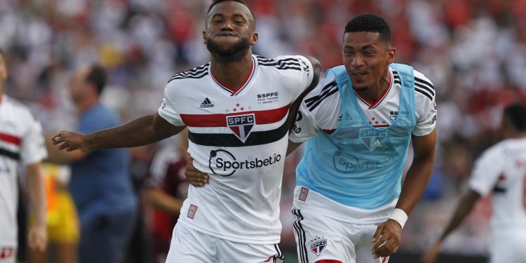 São Paulo F.C. – Fora de casa, São Paulo vence Botafogo-RP de virada São Paulo F.C. – Fora de casa, São Paulo vence Botafogo-RP de virada