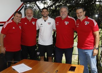 São Paulo F.C. – Calleri renova contrato até 2026
