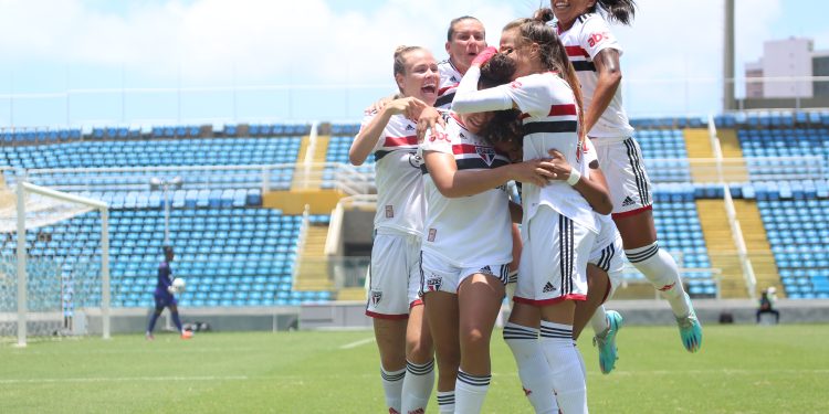 São Paulo F.C. – São Paulo vence o Ceará e confirma a primeira vitória no BR Feminino São Paulo F.C. – São Paulo vence o Ceará e confirma a primeira vitória no BR Feminino