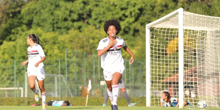 São Paulo F.C. – De virada, São Paulo vence o Grêmio em estreia no BR Feminino Sub-20 São Paulo F.C. – De virada, São Paulo vence o Grêmio em estreia no BR Feminino Sub-20