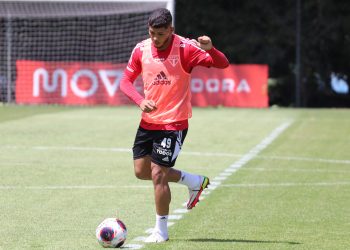 São Paulo F.C. – Erison e Beraldo treinam com o elenco