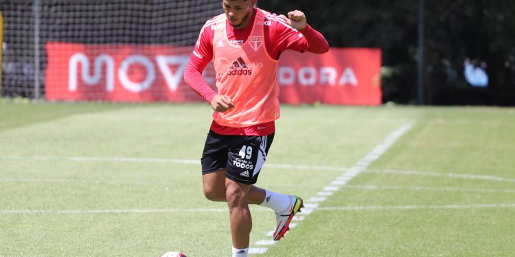 São Paulo F.C. – Erison e Beraldo treinam com o elenco