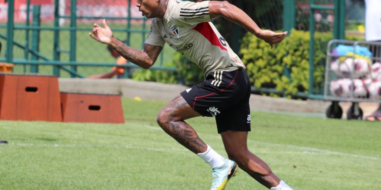 São Paulo F.C. – Elenco se reapresenta e realiza atividades físicas