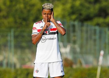 São Paulo F.C. – Naná: “Feliz pelos gols, mas o mais importante foi a vitória”