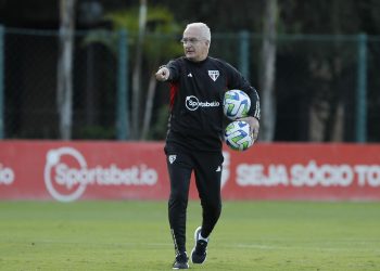 São Paulo F.C. – Dorival comanda primeiro treino no retorno ao São Paulo