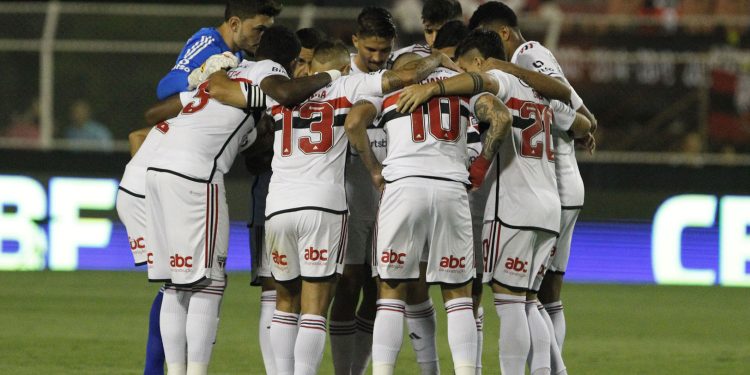 São Paulo F.C. – Tricolor visita o Coritiba pelo Brasileirão