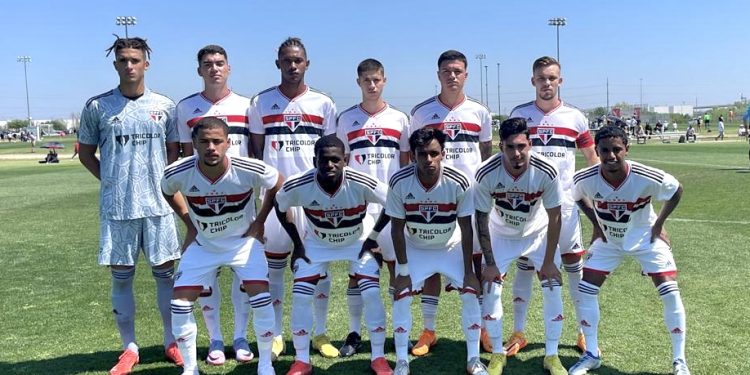 São Paulo F.C. – Tricolor conquista a segunda vitória na Dallas Cup Sub-19 São Paulo F.C. – Tricolor conquista a segunda vitória na Dallas Cup Sub-19