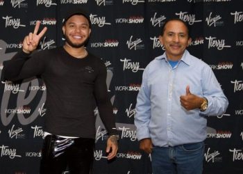 Tierry e Manoel Gomes realizam show no Camarote Lounge em Connecticut no Estados Unidos