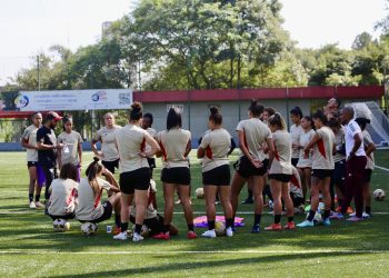 São Paulo F.C. – Equipe feminina treina com foco no Choque-Rainha