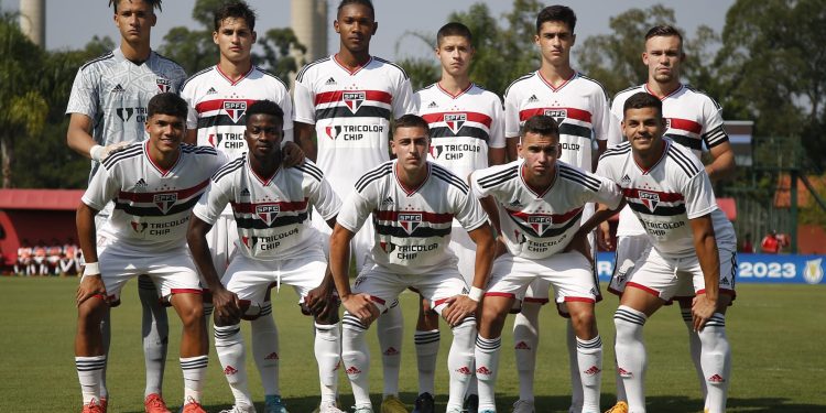 São Paulo F.C. – São Paulo enfrenta o Athletico-PR pelo Brasileiro Sub-20