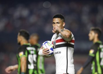 São Paulo F.C. – São Paulo vence América-MG pelo Brasileirão na reestreia de Dorival Júnior