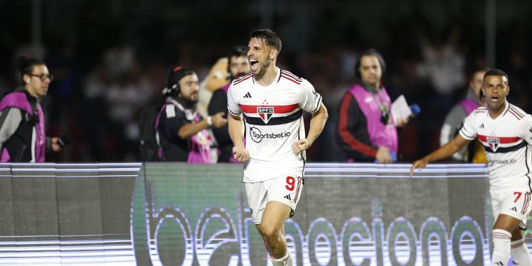 São Paulo F.C. – Calleri exalta primeira vitória no Brasileirão: “Resultado importante”