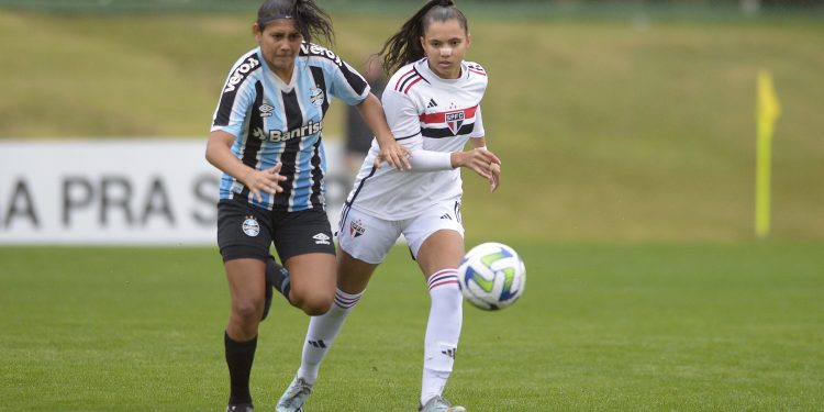 São Paulo F.C. – Base feminina empata em estreia na Nike Premier Cup Sub-17 São Paulo F.C. – Base feminina empata em estreia na Nike Premier Cup Sub-17