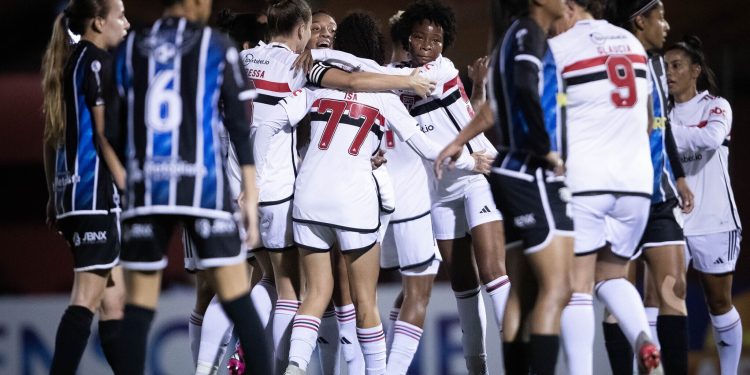 São Paulo F.C. – São Paulo goleia o São Bernardo no Paulistão Feminino