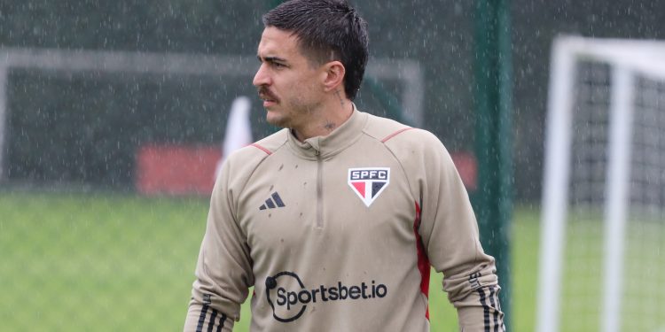 São Paulo finaliza ajustes para duelo com o Sport