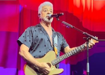Lulu Santos realiza show com ingressos esgotados na House of Blues, em Orlando na Flórida