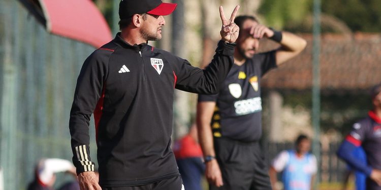 São Paulo F.C. – Sub-20 derrota o Grêmio Osasco e mantém 100% de aproveitamento no Paulista São Paulo F.C. – Sub-20 derrota o Grêmio Osasco e mantém 100% de aproveitamento no Paulista