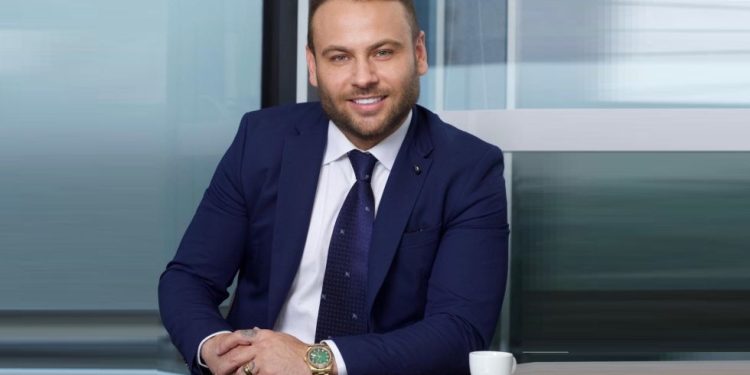 Vendas – Uma Herança de Pai Para Filho: O Best Seller de Paulo Cesar Pradella Sales, Prefaciado por Bruno Brito Vendas – Uma Herança de Pai Para Filho: O Best Seller de Paulo Cesar Pradella Sales, Prefaciado por Bruno Brito