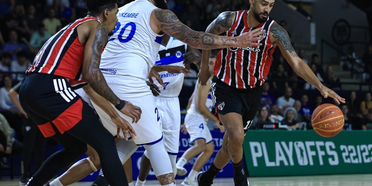 São Paulo F.C. – Fora de casa, Basquete vence o Pinheiros e abre vantagem no NBB