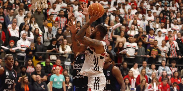São Paulo F.C. – Franca empata a série com o Basquete Tricolor