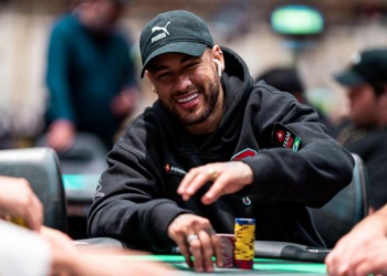 Conheça os benefícios de se jogar poker todo dia