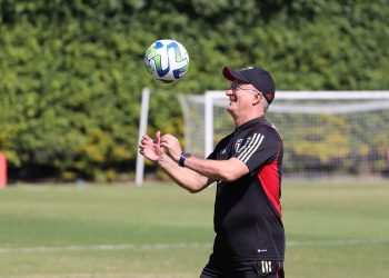 São Paulo F.C. – De volta ao Brasil, Tricolor treina no CT