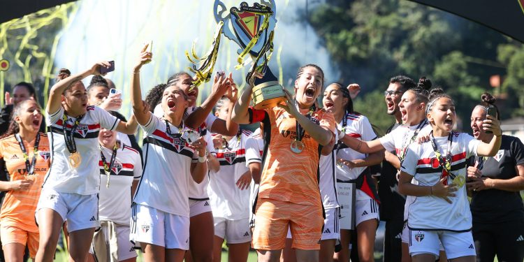 São Paulo F.C. – São Paulo conquista o tetra da Nike Premier Cup Sub-17