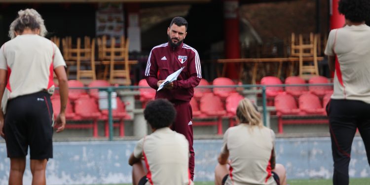 São Paulo F.C. – Feminino fecha preparação para enfrentar o Real Brasília São Paulo F.C. – Feminino fecha preparação para enfrentar o Real Brasília