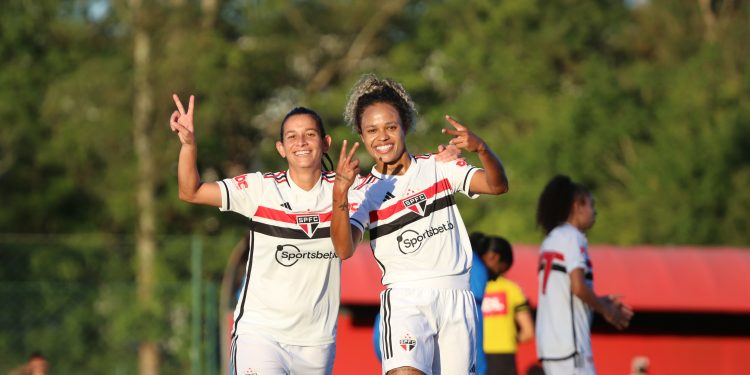 São Paulo F.C. – São Paulo vence o Real Brasília no Brasileiro Feminino