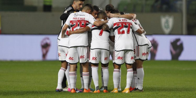 São Paulo F.C. – Pelo Brasileirão, São Paulo é superado pelo Cruzeiro em BH