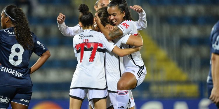 São Paulo F.C. – São Paulo goleia o SKA Brasil no Paulista Feminino