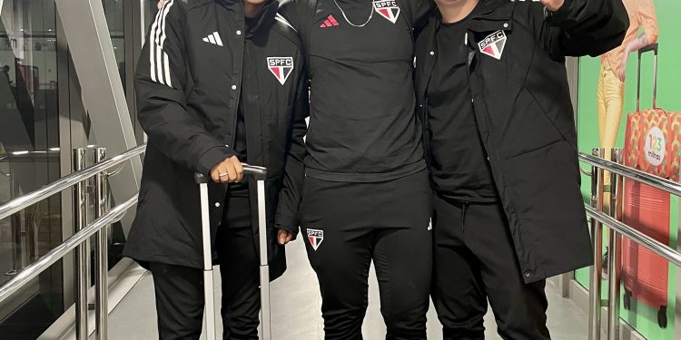 São Paulo F.C. – São Paulo desembarca em Porto Alegre para jogo decisivo