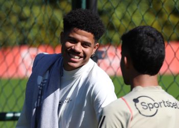 São Paulo F.C. – Com a visita de Gabriel Sara, elenco se reapresenta