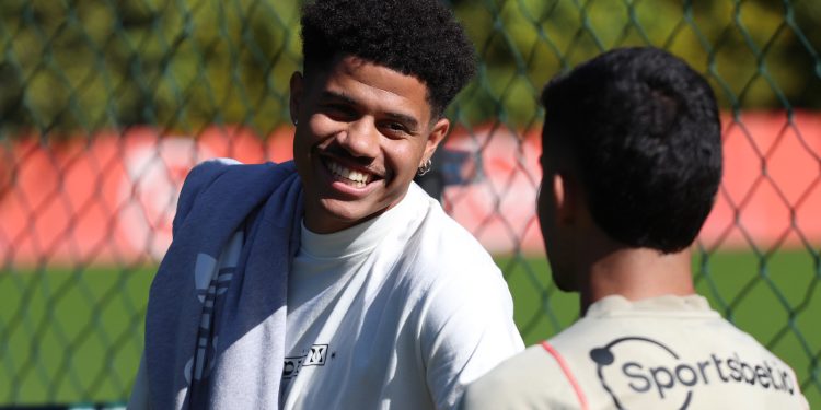 São Paulo F.C. – Com a visita de Gabriel Sara, elenco se reapresenta