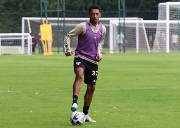 São Paulo F.C. – Talles Costa junta-se ao grupo de atletas em transição