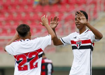 São Paulo F.C. – Caçulas da base vencem o Referência pelo Paulista