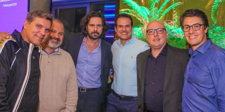 LedWave, empresa líder em projetos com painéis de LED cria confraria para empresários LedWave, empresa líder em projetos com painéis de LED cria confraria para empresários
