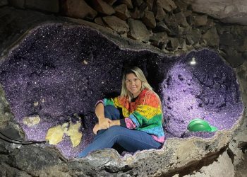Ana Paula Alves lança o “Anna Therapy”, com artigos de decoração, semijoias nas formas de quartzos, ametistas e muito mais