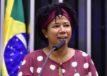 Deputada Sílvia Cristina pede ao Ministro das Cidades a conclusão do Morar Melhor II, em Ji-Paraná