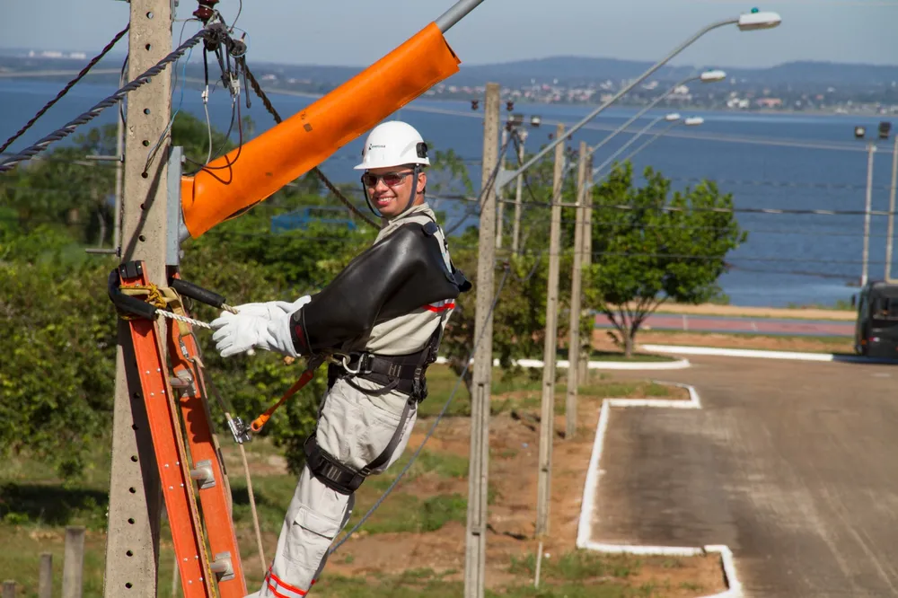 Energisa abre vagas para eletricista em seis cidades de Rondônia Energisa abre vagas para eletricista em seis cidades de Rondônia