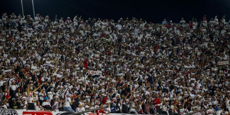 São Paulo F.C. – Tricolor recebe o Santos pelo Brasileirão