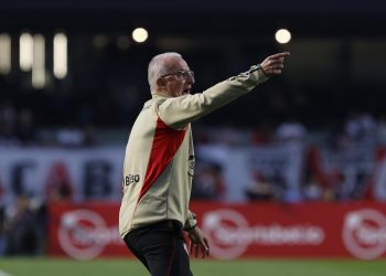 São Paulo F.C. – Dorival destaca força do grupo após goleada no San-São