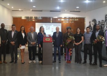 São Paulo F.C. – São Paulo recebe placa de Patrimônio Mundial do Atletismo São Paulo F.C. – São Paulo recebe placa de Patrimônio Mundial do Atletismo