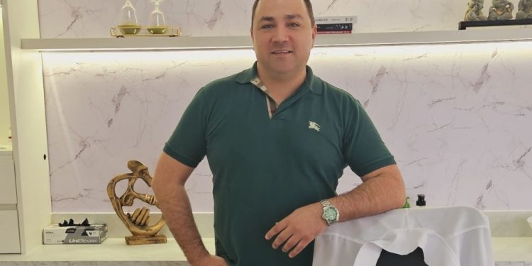 Saiba sobre a Medicina Integrativa e Implantes Hormonais com o Dr. Luis Claudio Pitanca Alcantara Saiba sobre a Medicina Integrativa e Implantes Hormonais com o Dr. Luis Claudio Pitanca Alcantara