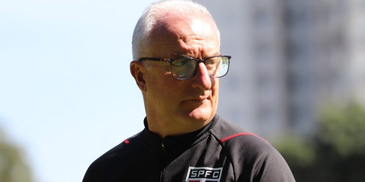 São Paulo F.C. – Tricolor dá continuidade à preparação para duelo em Bragança São Paulo F.C. – Tricolor dá continuidade à preparação para duelo em Bragança