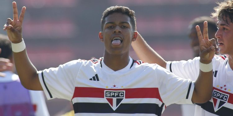 São Paulo F.C. – Sem dificuldades, Sub-15 e Sub-17 vencem pelo Campeonato Paulista São Paulo F.C. – Sem dificuldades, Sub-15 e Sub-17 vencem pelo Campeonato Paulista