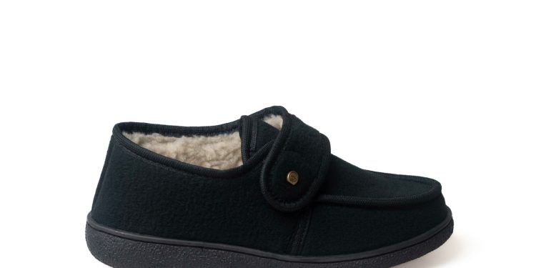 Saiba qual pantufa indicada para os dias mais frios e para regiões em que a temperatura varia Saiba qual pantufa indicada para os dias mais frios e para regiões em que a temperatura varia