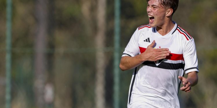 São Paulo F.C. – Tricolor vence o Athletico-PR e segue 100% no Brasileiro Sub-17